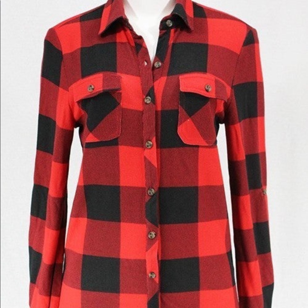 EVERYTHING BUFFALO PLAID TOP